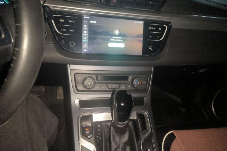 Used Geely Auto Emgrand 2020 1.5L CVT Upward Version Audio And AC Panel