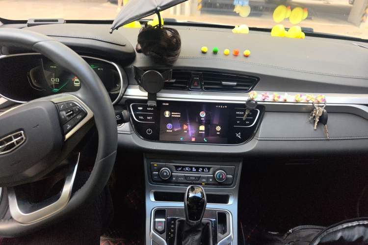 Used Geely Auto Emgrand 2020 1.5L CVT Upward Version Audio And AC Panel