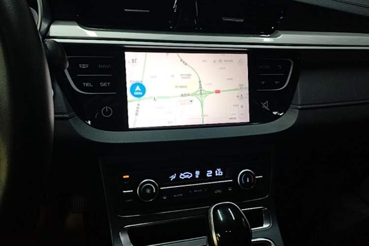 Used Geely Auto Emgrand 2020 1.5L CVT Upward Version Audio And AC Panel