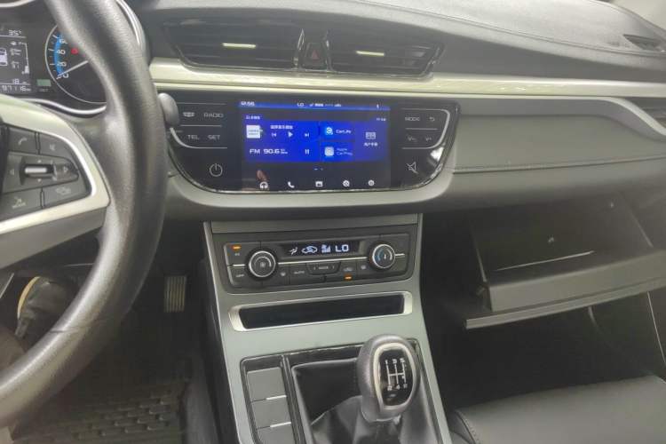Used Geely Auto Emgrand 2020 1.5L Manual Luxury Model Audio And AC Panel