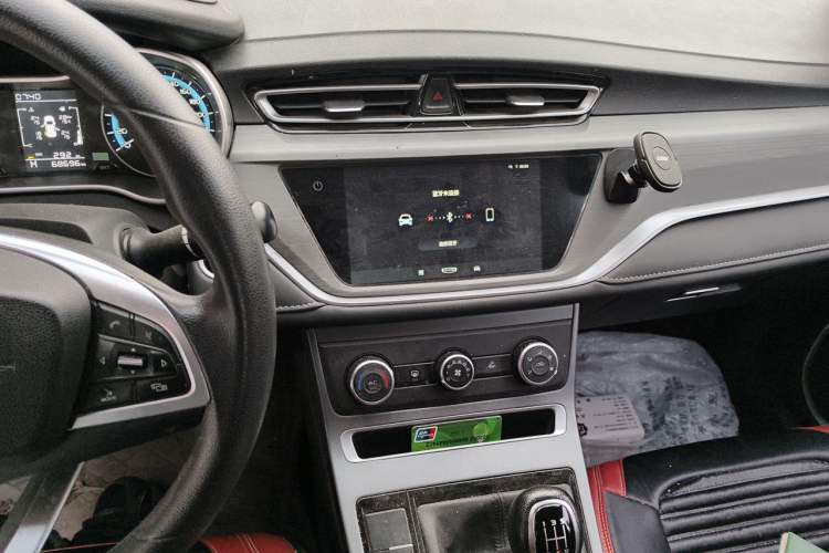 Used Geely Auto Emgrand 2020 1.5L Manual Comfort Version Audio And AC Panel