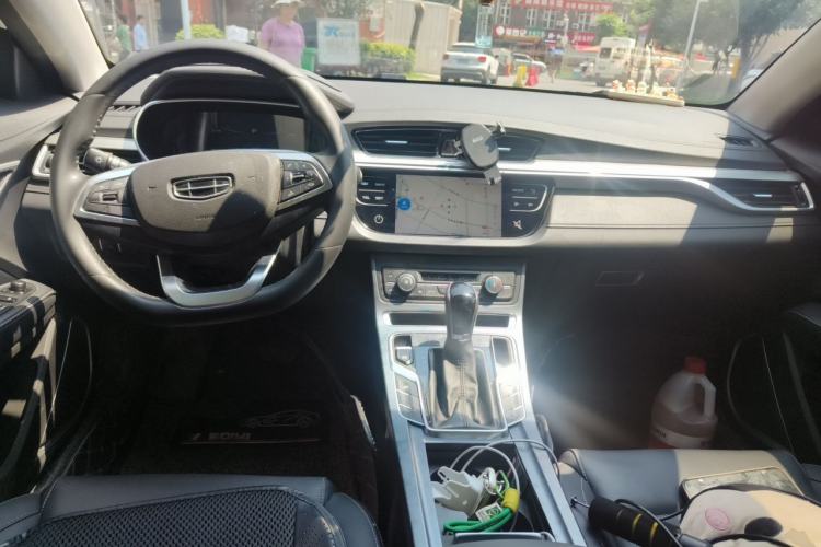 Used Geely Auto Emgrand 2020 1.5L CVT Upward Version Center Console