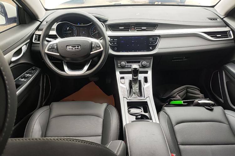 Used Geely Auto Emgrand 2020 1.5L CVT Luxury Model Center Console