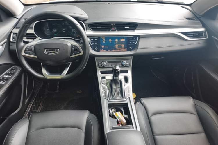 Used Geely Auto Emgrand 2020 1.5L CVT Upward Version Center Console