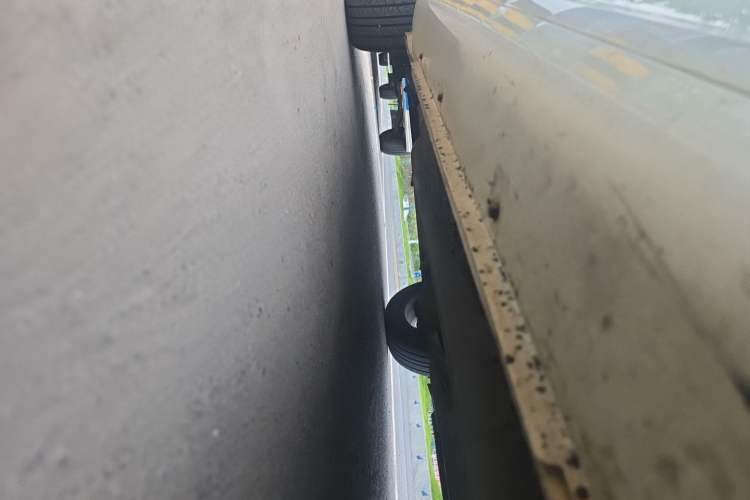 Used Geely Auto Emgrand 2020 1.5L CVT Upward Version Chassis Front Right