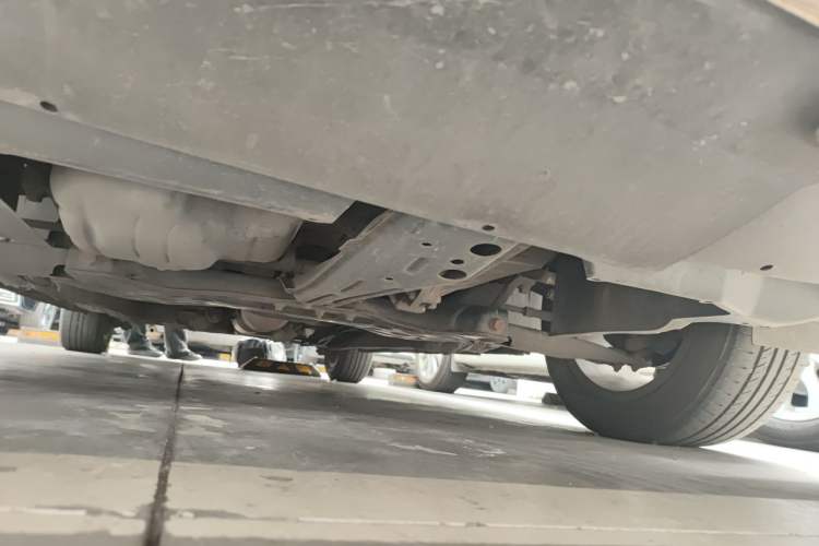 Used Geely Auto Emgrand 2020 1.5L Manual Upward Edition Chassis Front
