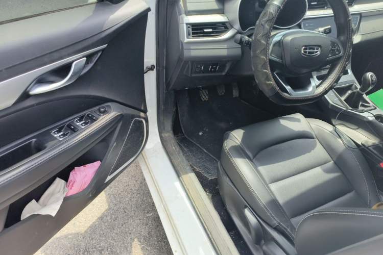 Used Geely Auto Emgrand 2020 1.5L Manual Upward Edition Driver Seat