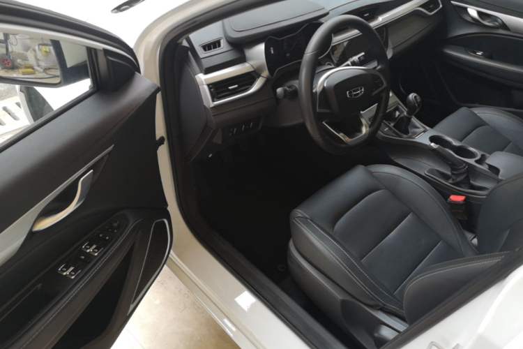 Used Geely Auto Emgrand 2020 1.5L Manual Comfort Version Driver Seat