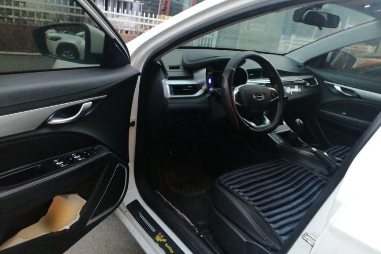 Used Geely Auto Emgrand 2020 1.5L Manual Comfort Version Driver Seat
