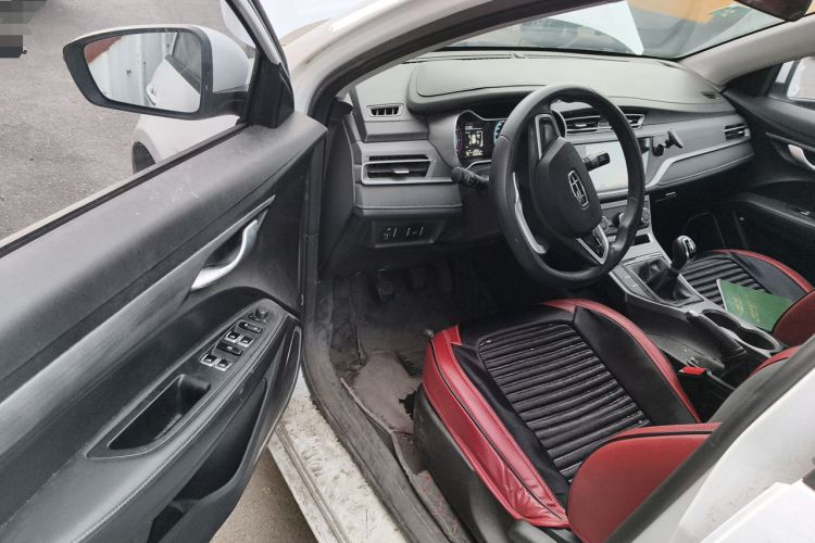 Used Geely Auto Emgrand 2020 1.5L Manual Comfort Version Driver Seat