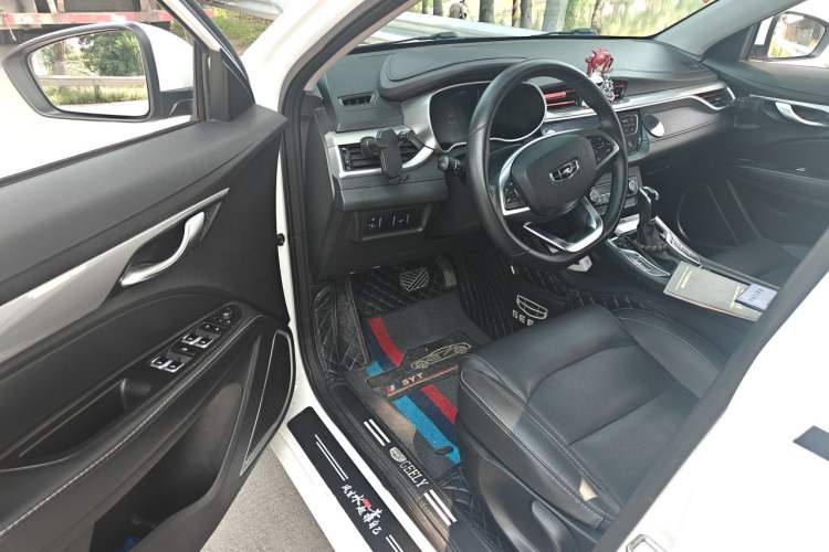 Used Geely Auto Emgrand 2020 1.5L CVT Upward Version Driver Seat