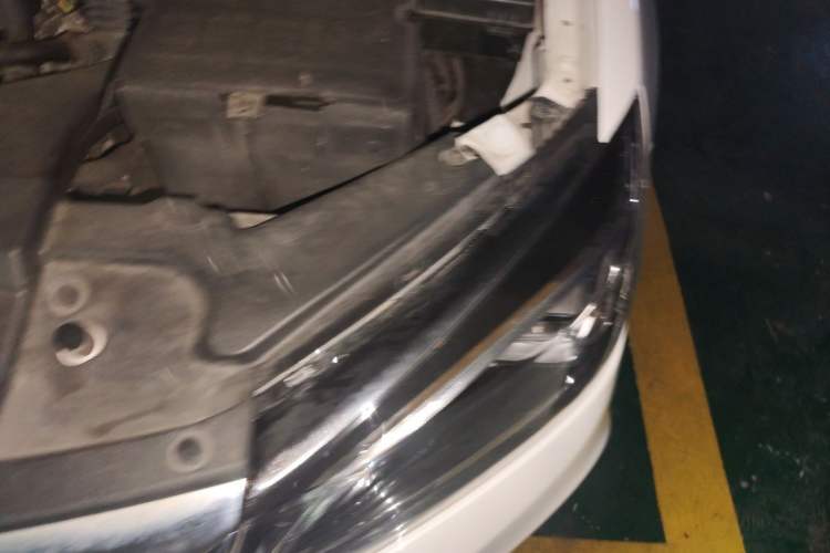 Used Geely Auto Emgrand 2020 1.5L CVT Upward Version Engine Bay Left