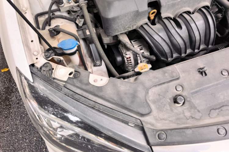 Used Geely Auto Emgrand 2020 1.5L CVT Upward Version Engine Bay Right