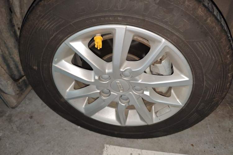 Used Geely Auto Emgrand 2020 1.5L Manual Comfort Version Exterior 1