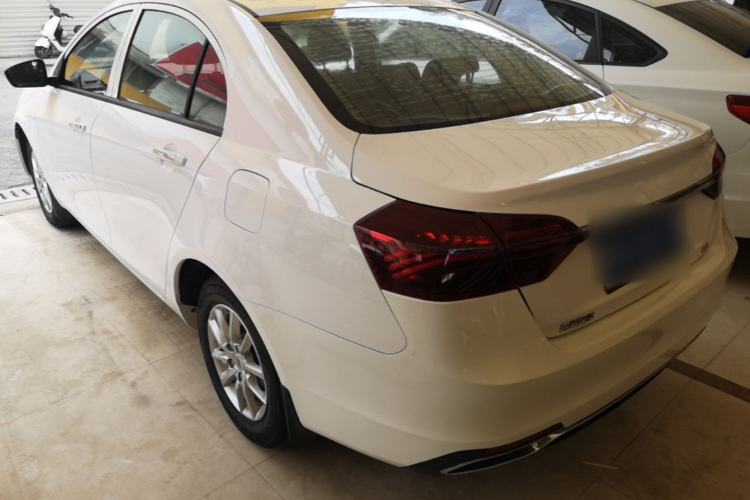 Used Geely Auto Emgrand 2020 1.5L Manual Comfort Version Exterior 2