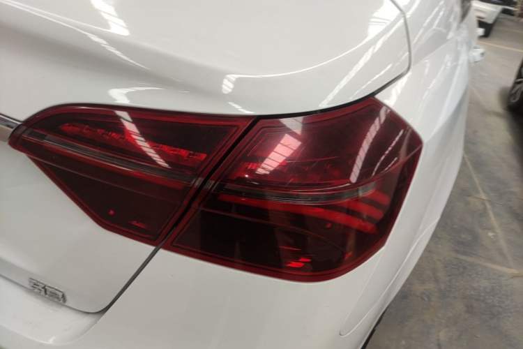 Used Geely Auto Emgrand 2020 1.5L Manual Luxury Model Exterior 3