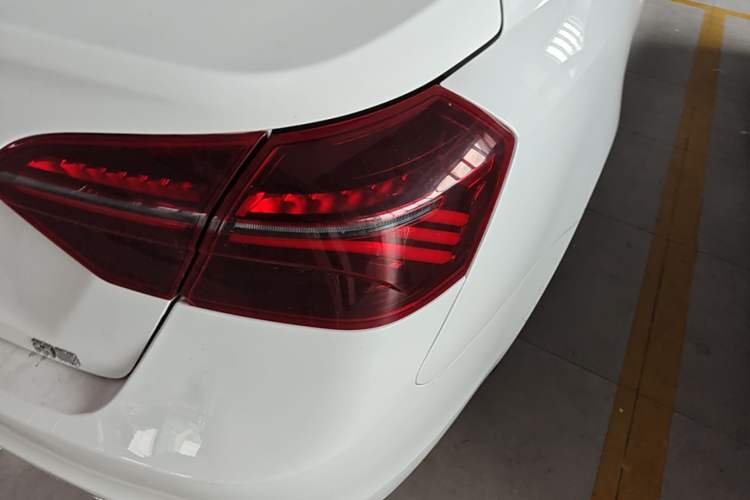 Used Geely Auto Emgrand 2020 1.5L CVT Upward Version Exterior 3