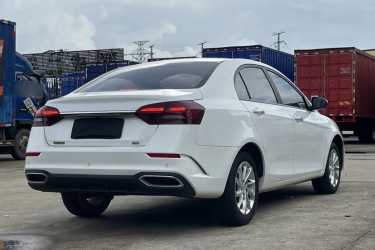 Used Geely Auto Emgrand 2020 1.5L Manual Luxury Model Exterior 4