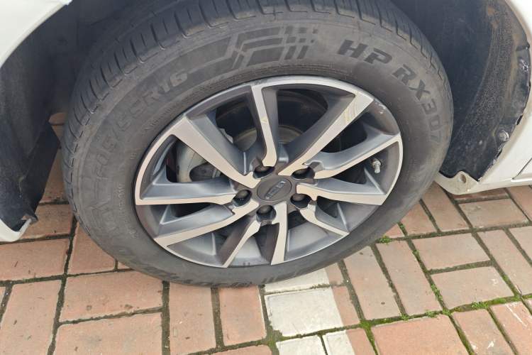 Used Geely Auto Emgrand 2020 1.5L CVT Upward Version Exterior 4