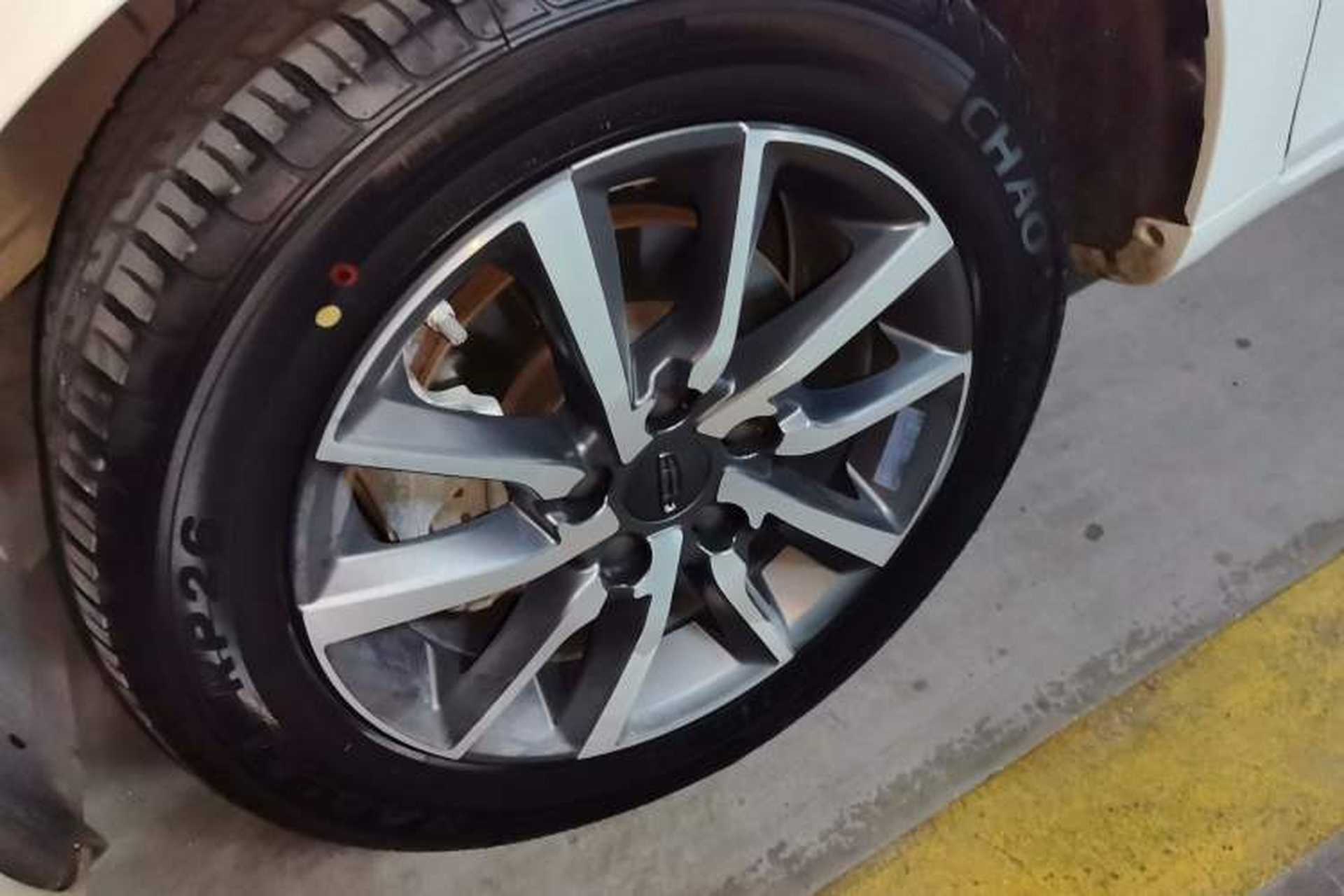 Used Geely Auto Emgrand 2020 1.5L CVT Upward Version Exterior 4