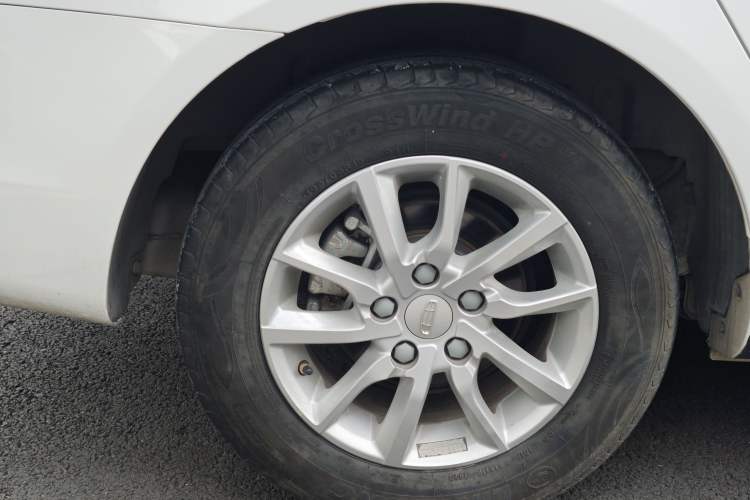 Used Geely Auto Emgrand 2020 1.5L CVT Luxury Model Exterior 4