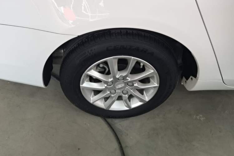 Used Geely Auto Emgrand 2020 1.5L Manual Luxury Model Exterior 5