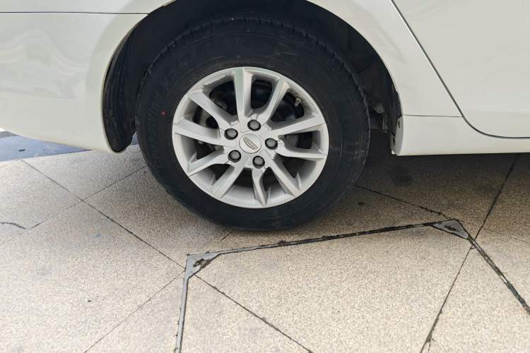 Used Geely Auto Emgrand 2020 1.5L CVT Luxury Model Exterior 5