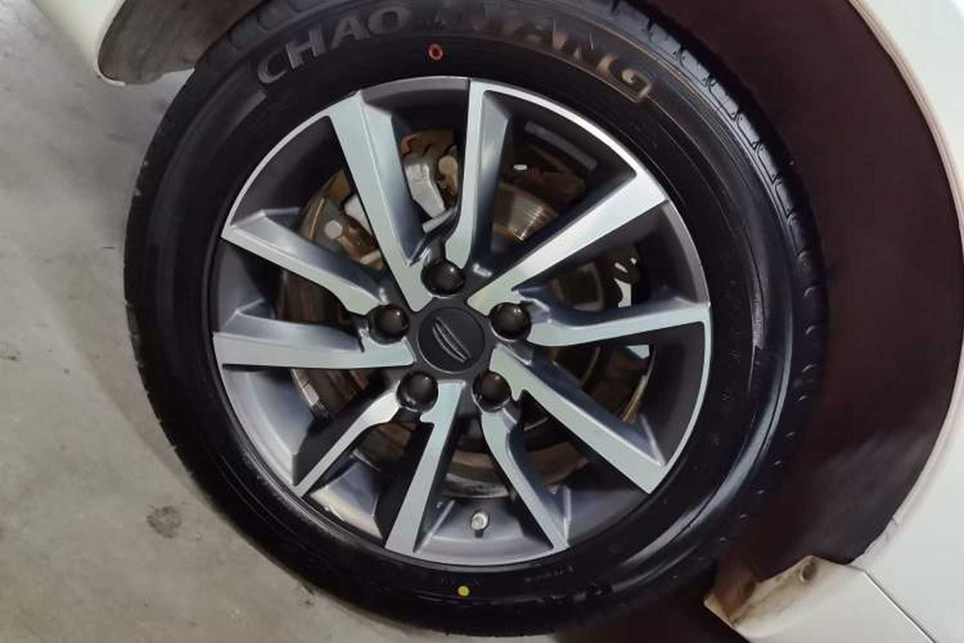 Used Geely Auto Emgrand 2020 1.5L CVT Upward Version Exterior 5