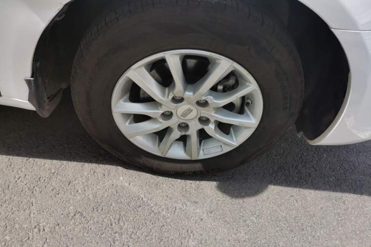 Used Geely Auto Emgrand 2020 1.5L Manual Luxury Model Exterior 7