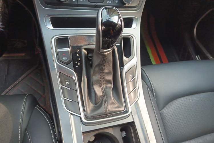Used Geely Auto Emgrand 2020 1.5L CVT Upward Version Gear Lever
