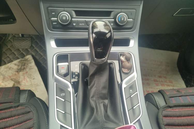 Used Geely Auto Emgrand 2020 1.5L CVT Luxury Model Gear Lever