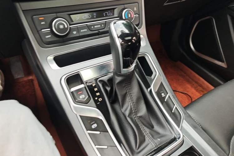 Used Geely Auto Emgrand 2020 1.5L CVT Upward Version Gear Lever