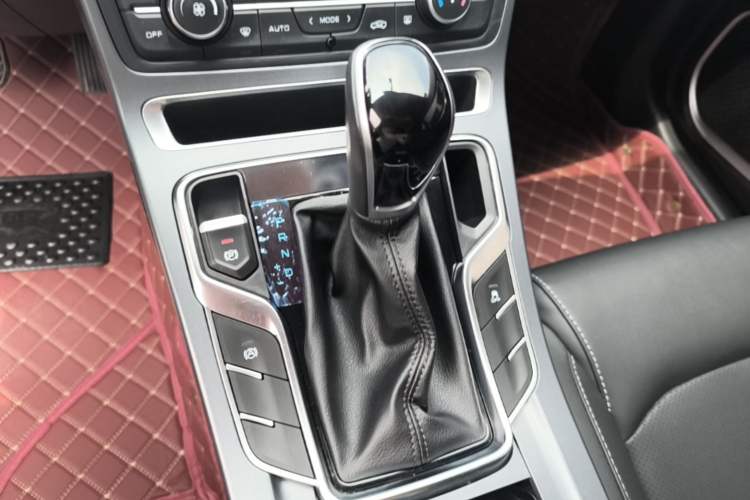 Used Geely Auto Emgrand 2020 1.5L CVT Luxury Model Gear Lever