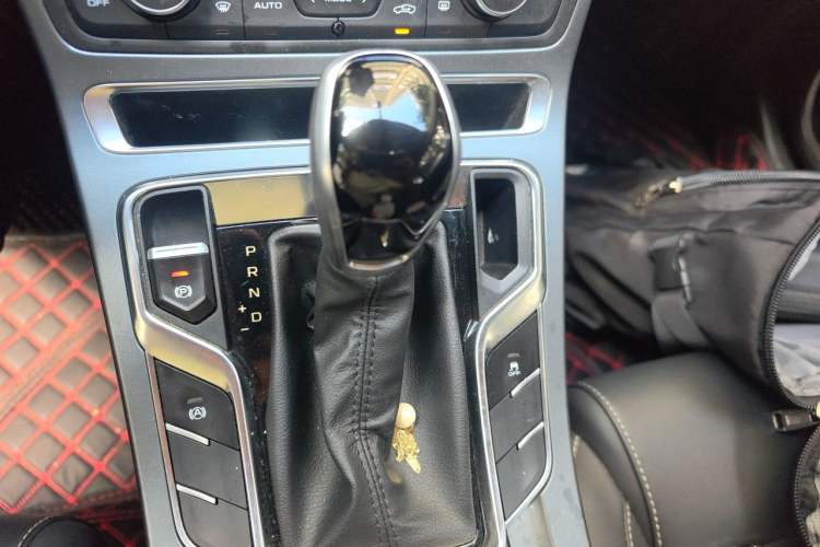 Used Geely Auto Emgrand 2020 1.5L CVT Upward Version Gear Lever