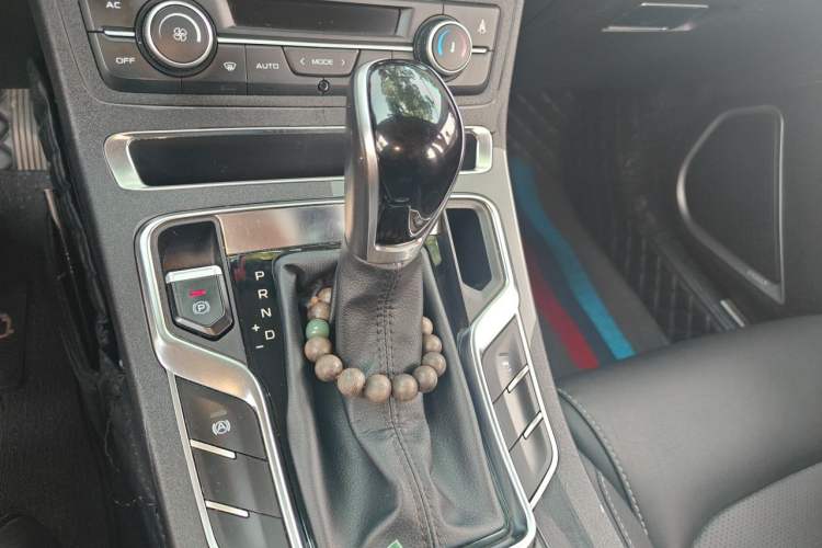 Used Geely Auto Emgrand 2020 1.5L CVT Upward Version Gear Lever