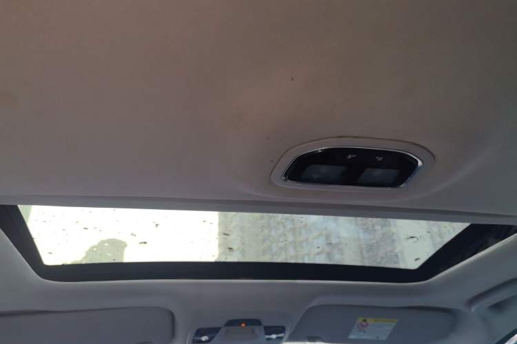 Used Geely Auto Emgrand 2020 1.5L CVT Luxury Model Headliner