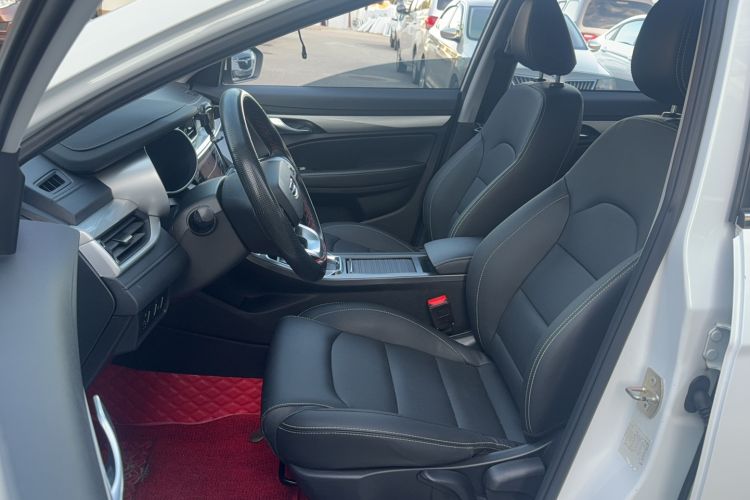Used Geely Auto Emgrand 2020 1.5L CVT Upward Version Interior 1