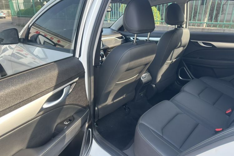 Used Geely Auto Emgrand 2020 1.5L CVT Comfort Model Interior 2