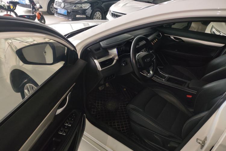 Used Geely Auto Emgrand 2020 1.5L CVT Luxury Model Interior 3