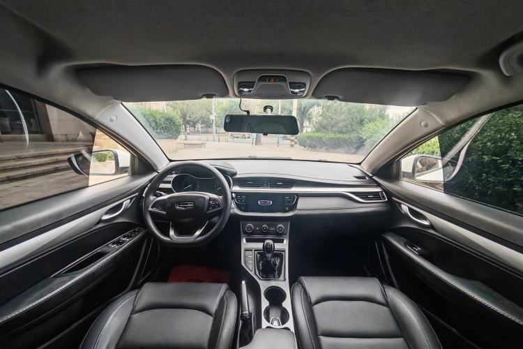 Used Geely Auto Emgrand 2020 1.5L Manual Comfort Version Interior 3