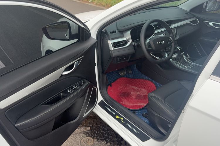 Used Geely Auto Emgrand 2020 1.5L CVT Upward Version Interior 3