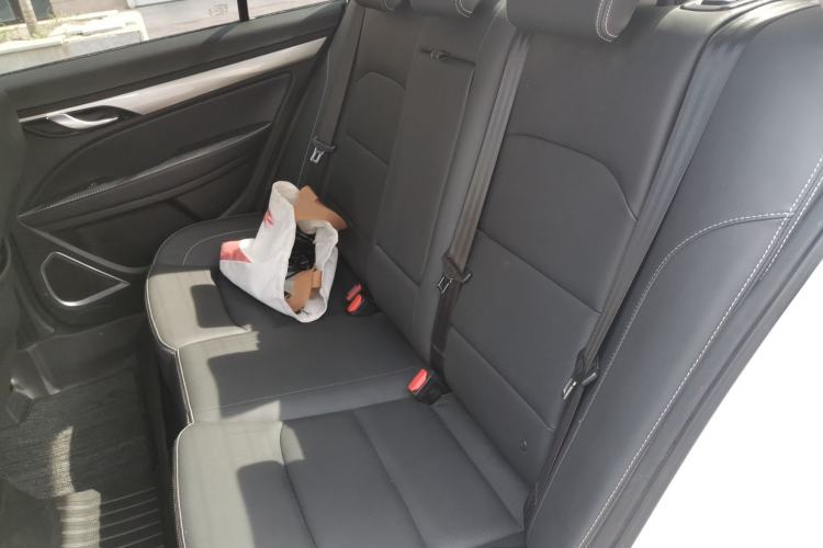 Used Geely Auto Emgrand 2020 1.5L Manual Luxury Model Interior 4