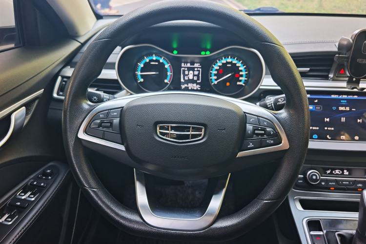 Used Geely Auto Emgrand 2020 1.5L CVT Luxury Model Interior 4