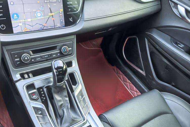 Used Geely Auto Emgrand 2020 1.5L CVT Upward Version Interior 8
