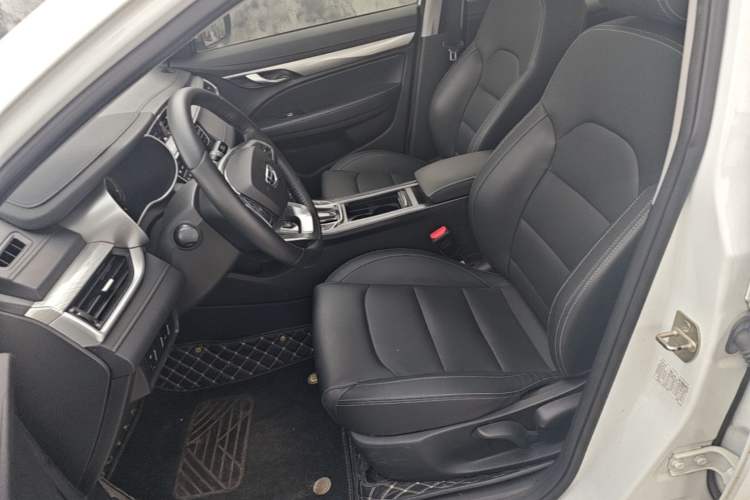 Used Geely Auto Emgrand 2020 1.5L CVT Upward Version Left Front Seat