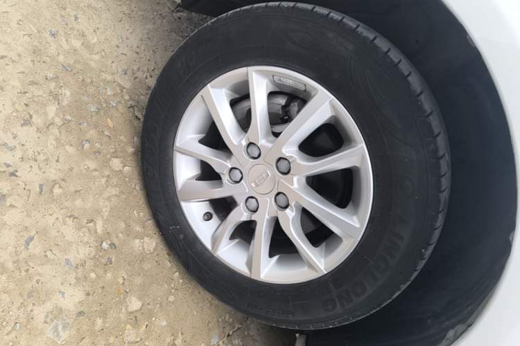 Used Geely Auto Emgrand 2020 1.5L CVT Luxury Model Left Front Wheel Hub