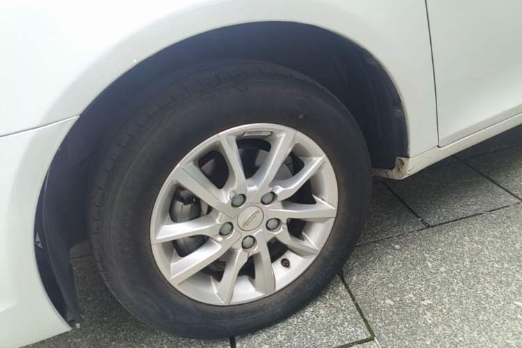 Used Geely Auto Emgrand 2020 1.5L CVT Luxury Model Left Front Wheel Hub