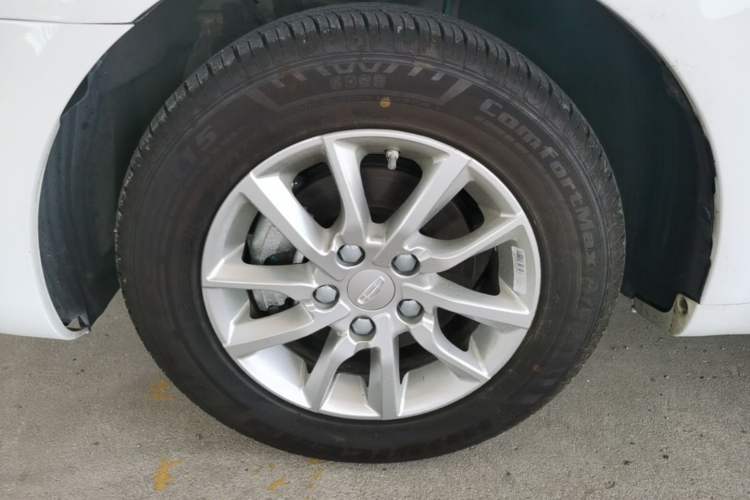 Used Geely Auto Emgrand 2020 1.5L CVT Luxury Model Left Front Wheel Hub