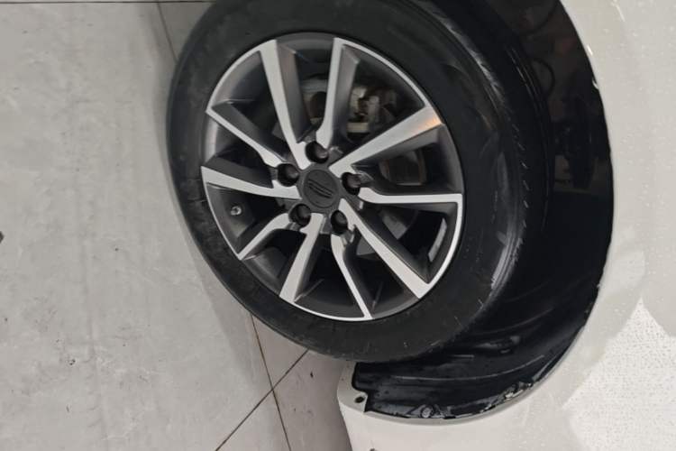 Used Geely Auto Emgrand 2020 1.5L CVT Upward Version Left Front Wheel Hub