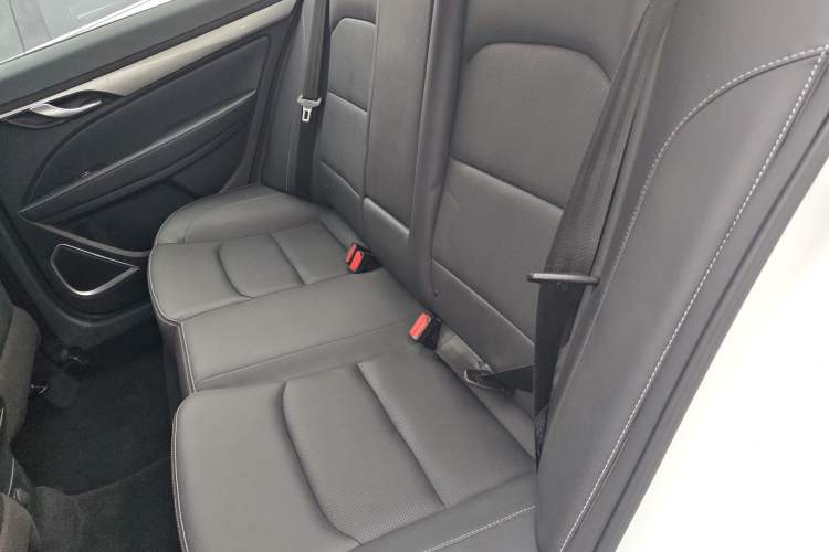 Used Geely Auto Emgrand 2020 1.5L CVT Upward Version Left Rear Seat